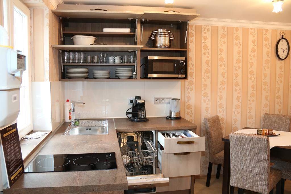 Aradi Vendeghaz Hotel Miskolc Luaran gambar